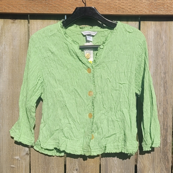 Aloe Green Nomadic Traders long sleeve smocked button-up size Large Petite - Picture 1 of 4